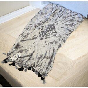 Cruise Club Tie Dye Tassel Scarf Gray White Blue White Pom Poms NWT
